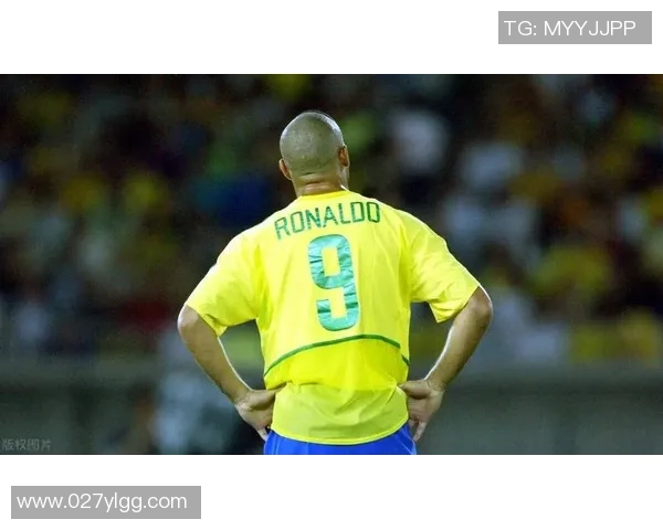 足球明星背后的趣事与传奇人生探秘之旅 足球明星背后的趣事与传奇人生探秘之旅